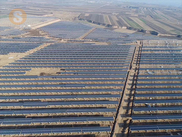 56.6MW！錦州陽(yáng)光能源喜獲國(guó)電投領(lǐng)跑獎(jiǎng)勵(lì)激勵(lì)基地專案訂單