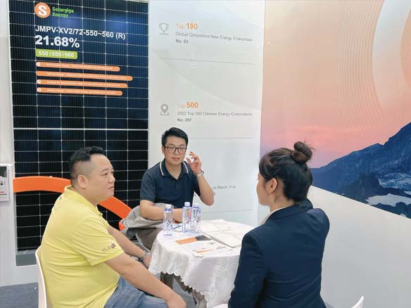 展會速遞 | 建設(shè)頂樓上的“香港”！陽光能源亮相香港環(huán)球資源能源展